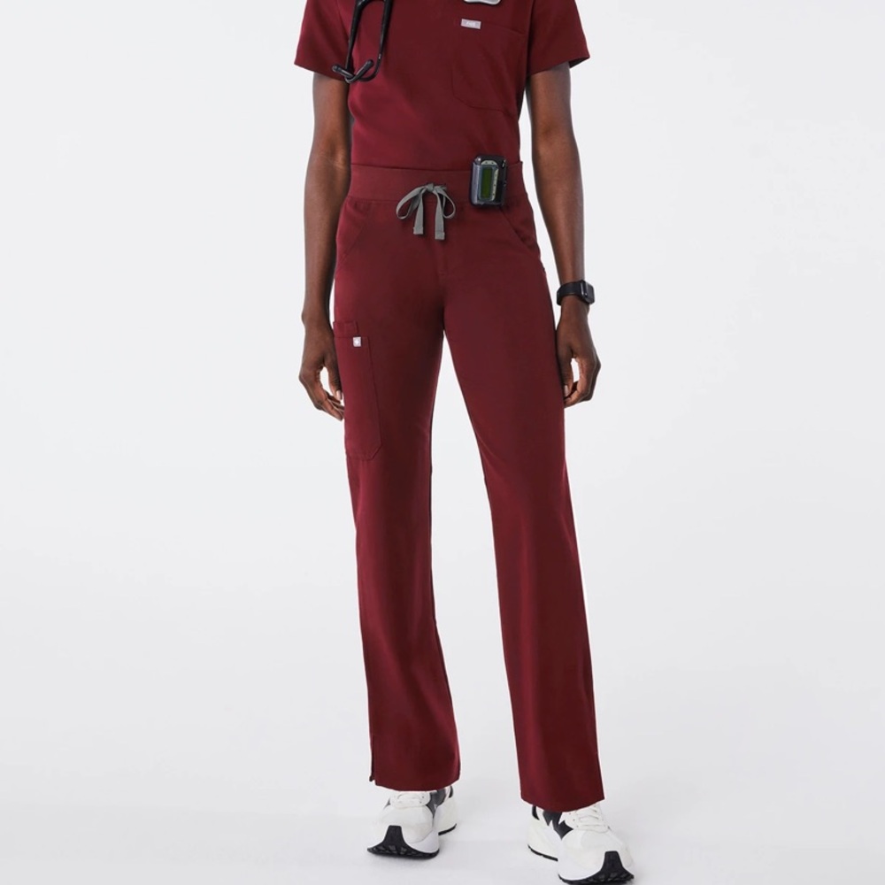 Figs Kade Cargo Scrub Pants Burgundy XSR